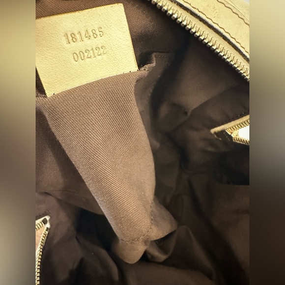 💜Pre-loved💜Authentic Gucci Duchessa Boston Leather Handbag - Picture 12 of 13